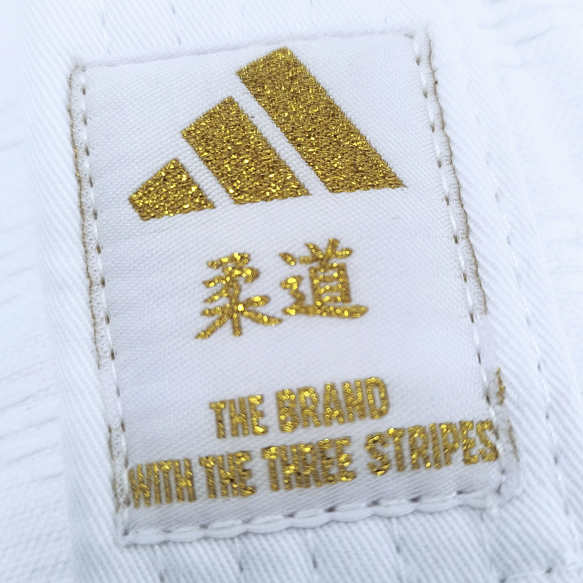 J690 Quest Gold Stripes – Judo Gear USA